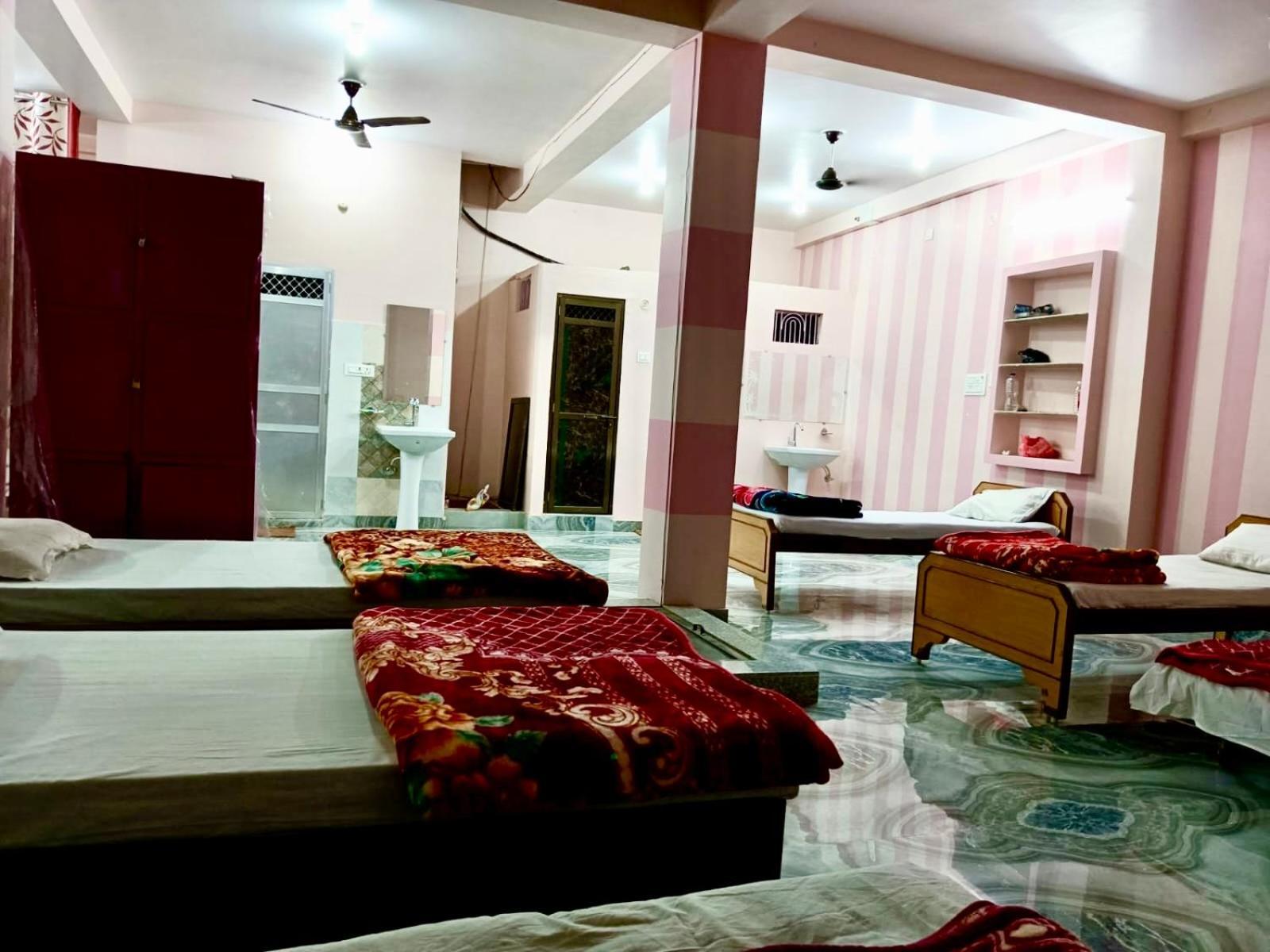 Trilok Residency - Dashashwamedh Varanasi Exterior photo