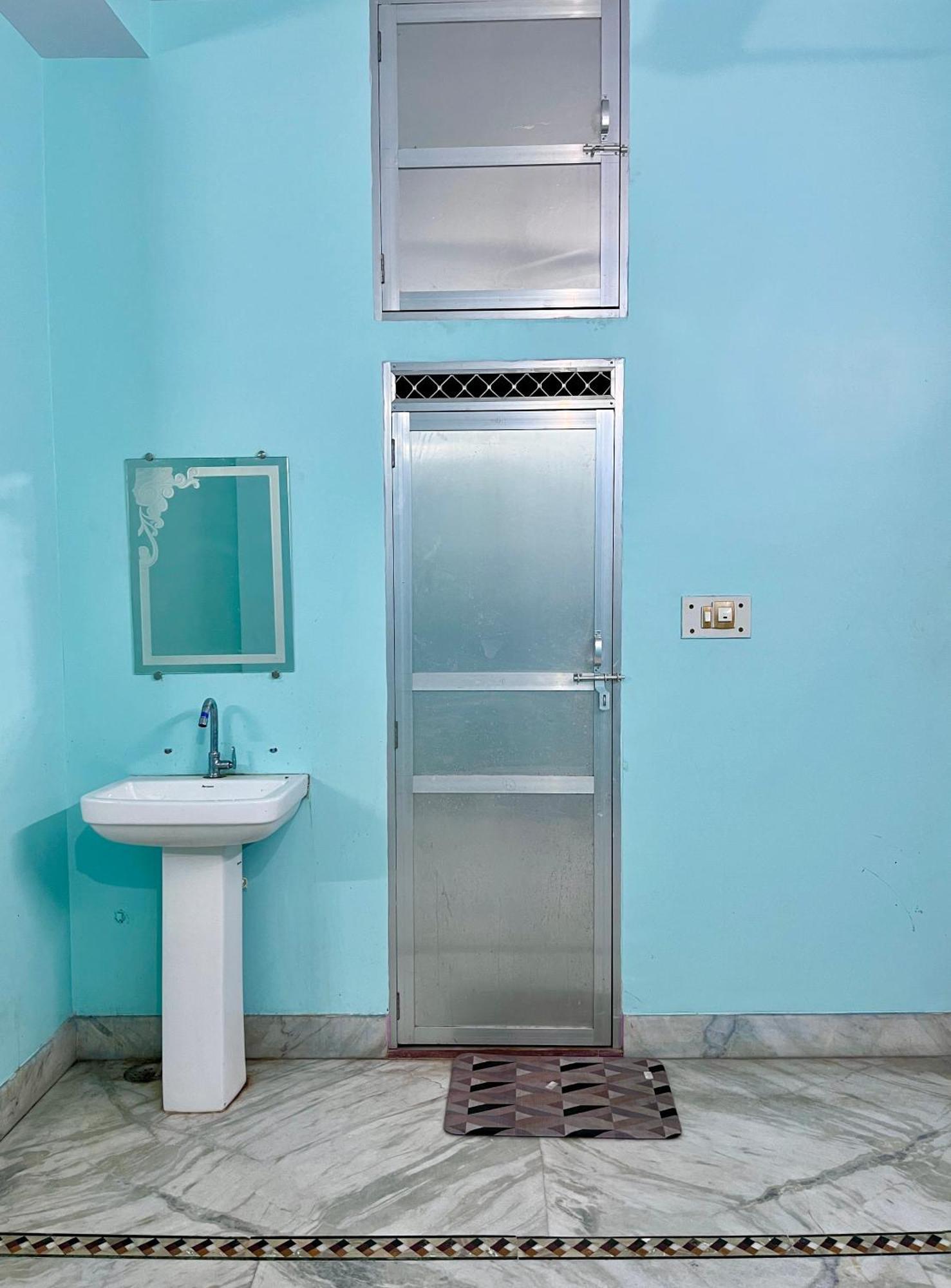 Trilok Residency - Dashashwamedh Varanasi Exterior photo