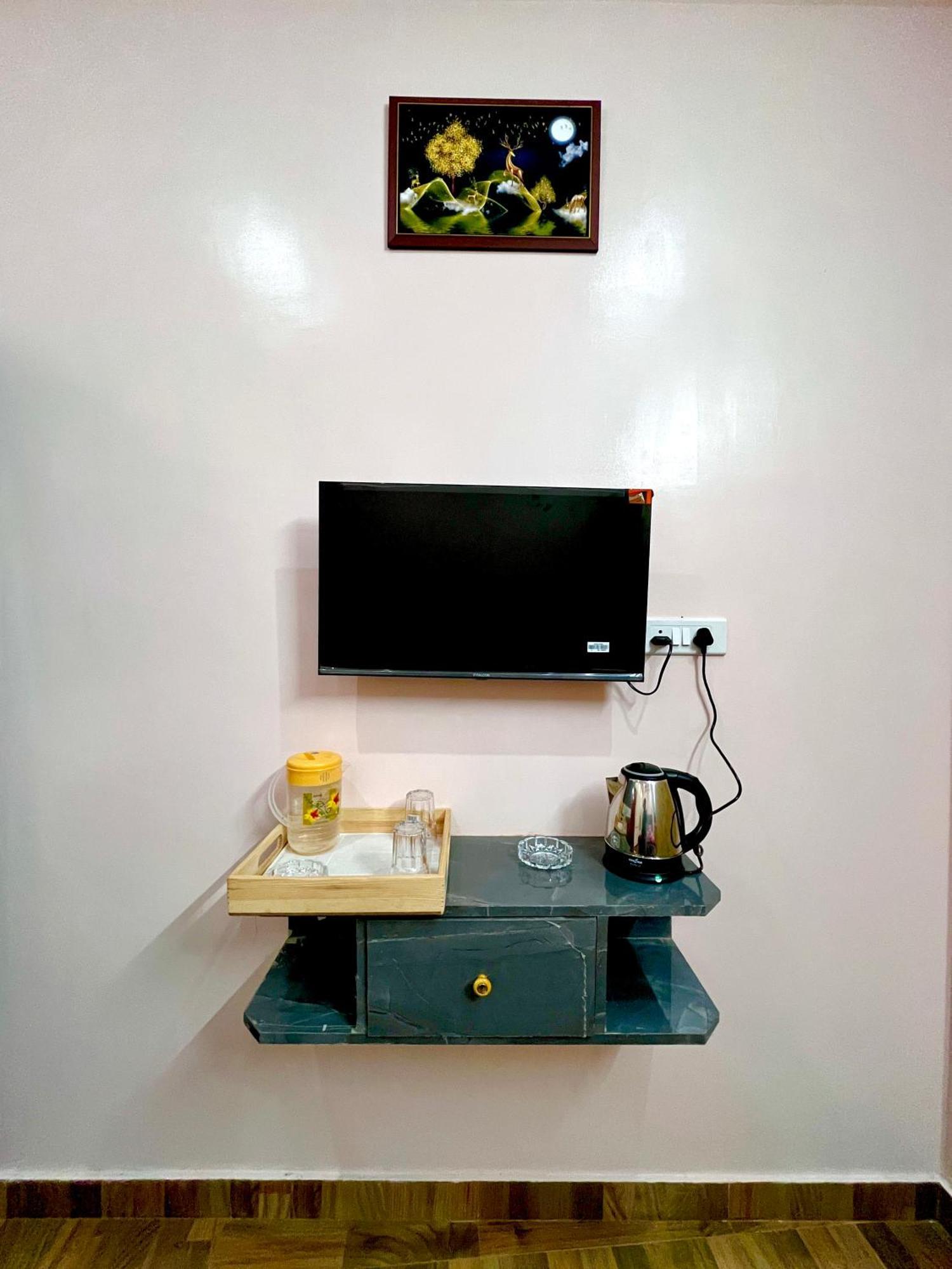 Trilok Residency - Dashashwamedh Varanasi Exterior photo