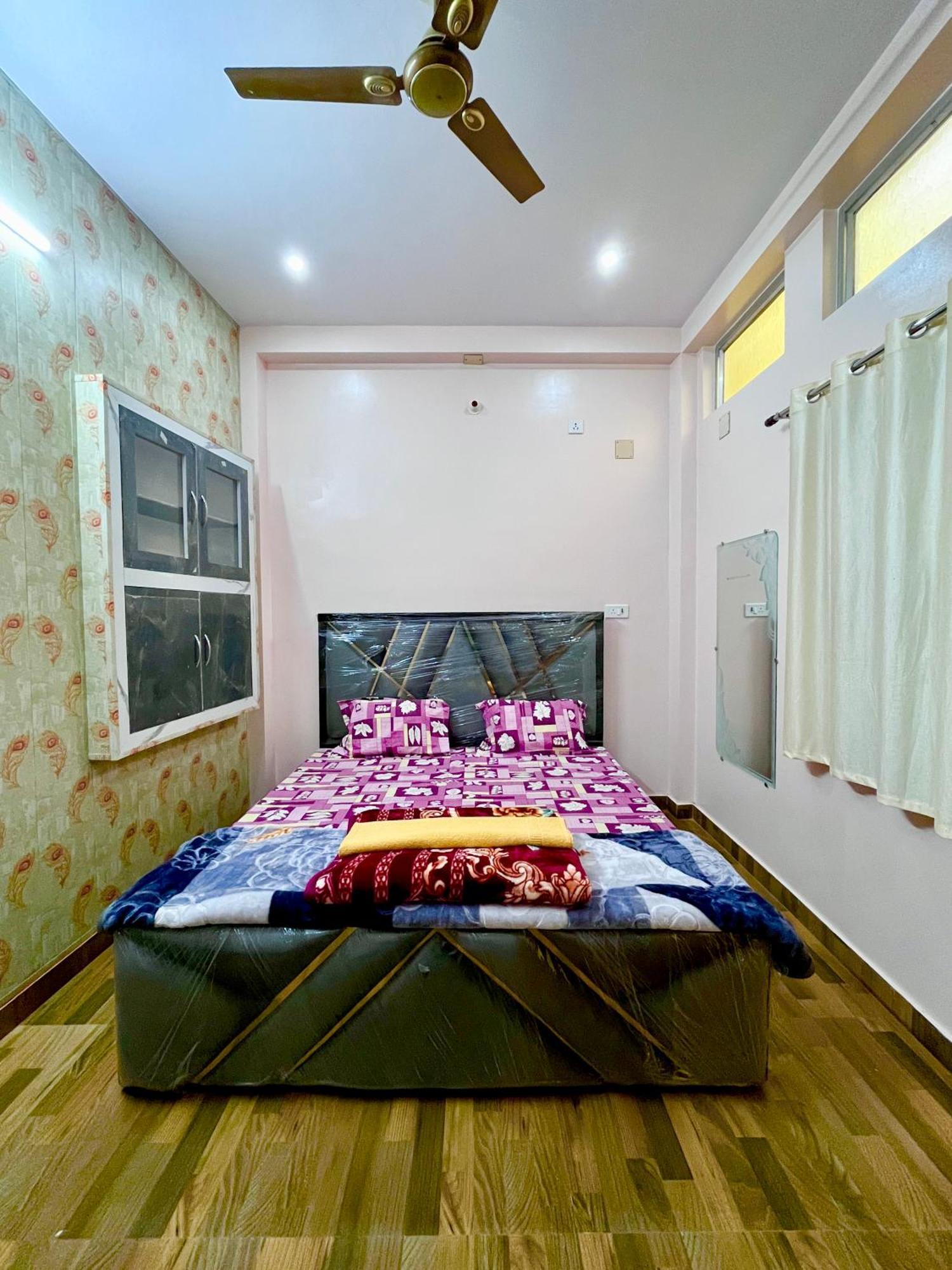 Trilok Residency - Dashashwamedh Varanasi Exterior photo