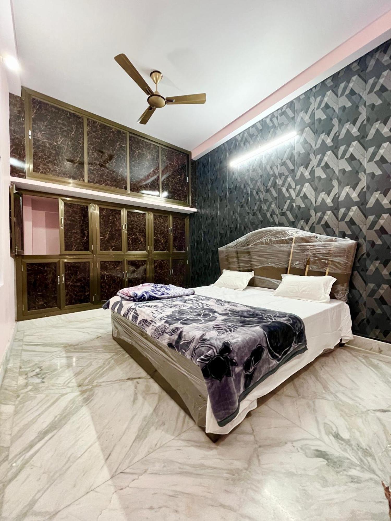 Trilok Residency - Dashashwamedh Varanasi Exterior photo