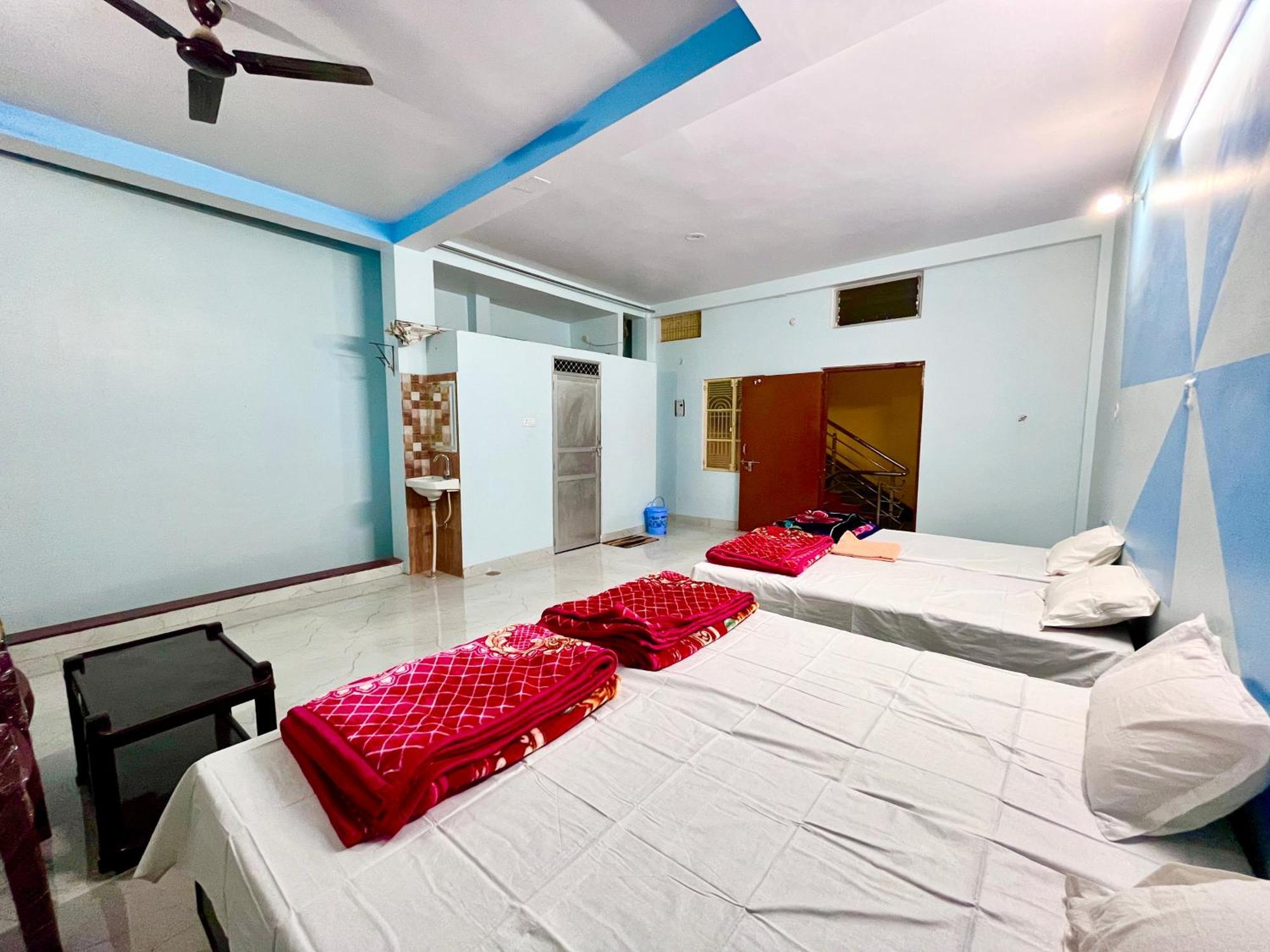 Trilok Residency - Dashashwamedh Varanasi Exterior photo