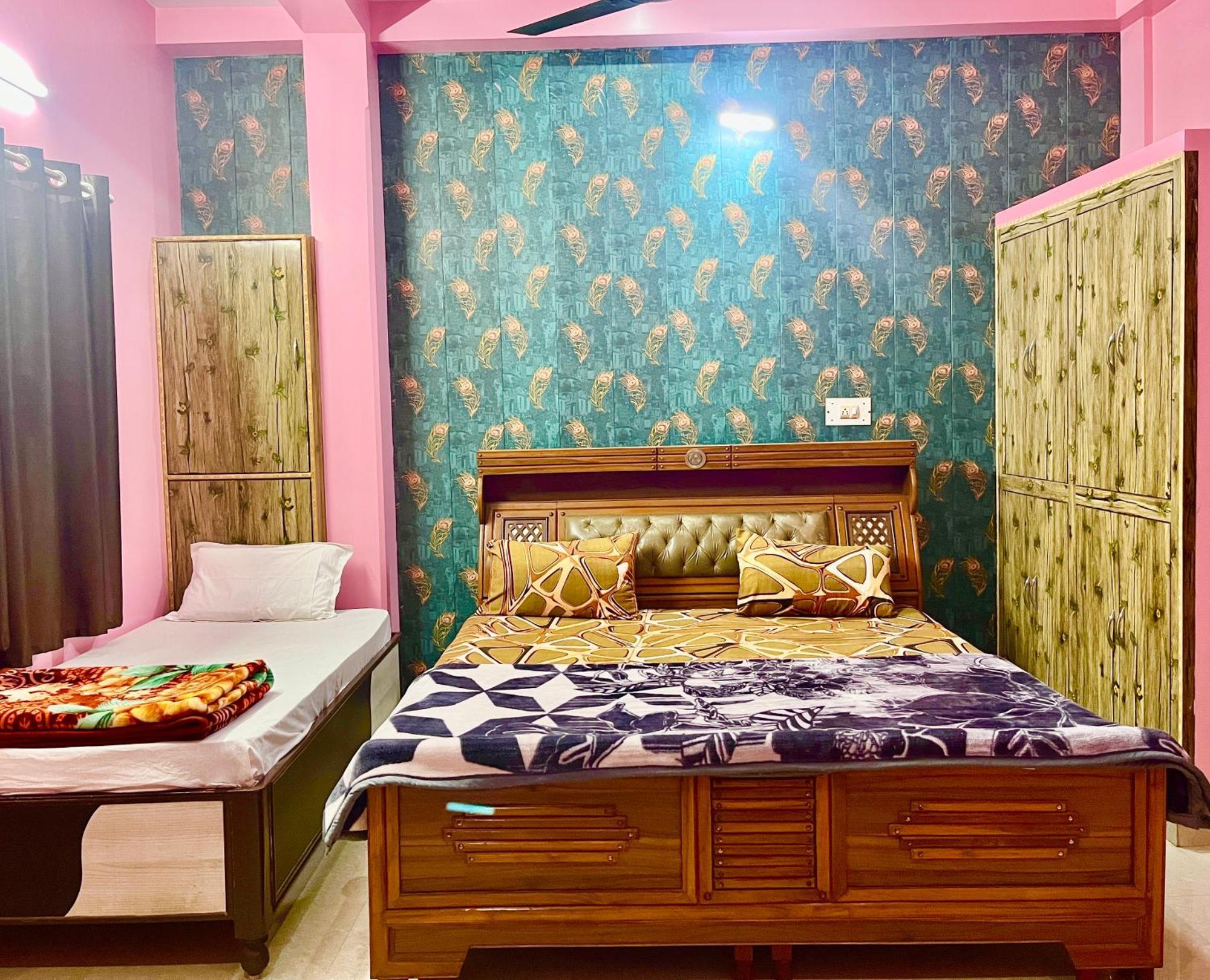 Trilok Residency - Dashashwamedh Varanasi Exterior photo